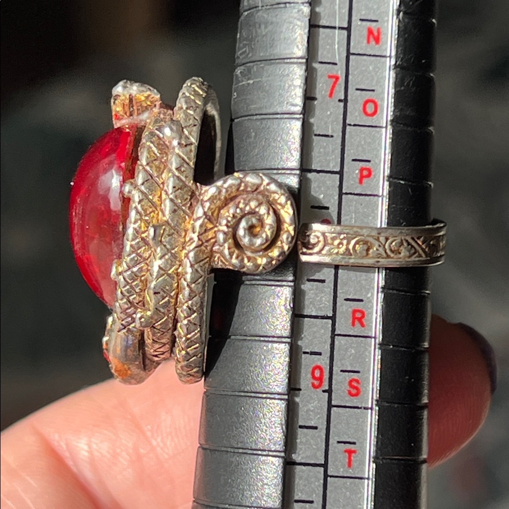 Vintage Coiled Snake Serpent Flashy Red Cabochon Fashion Ring Adjustable - Picture 3 of 11